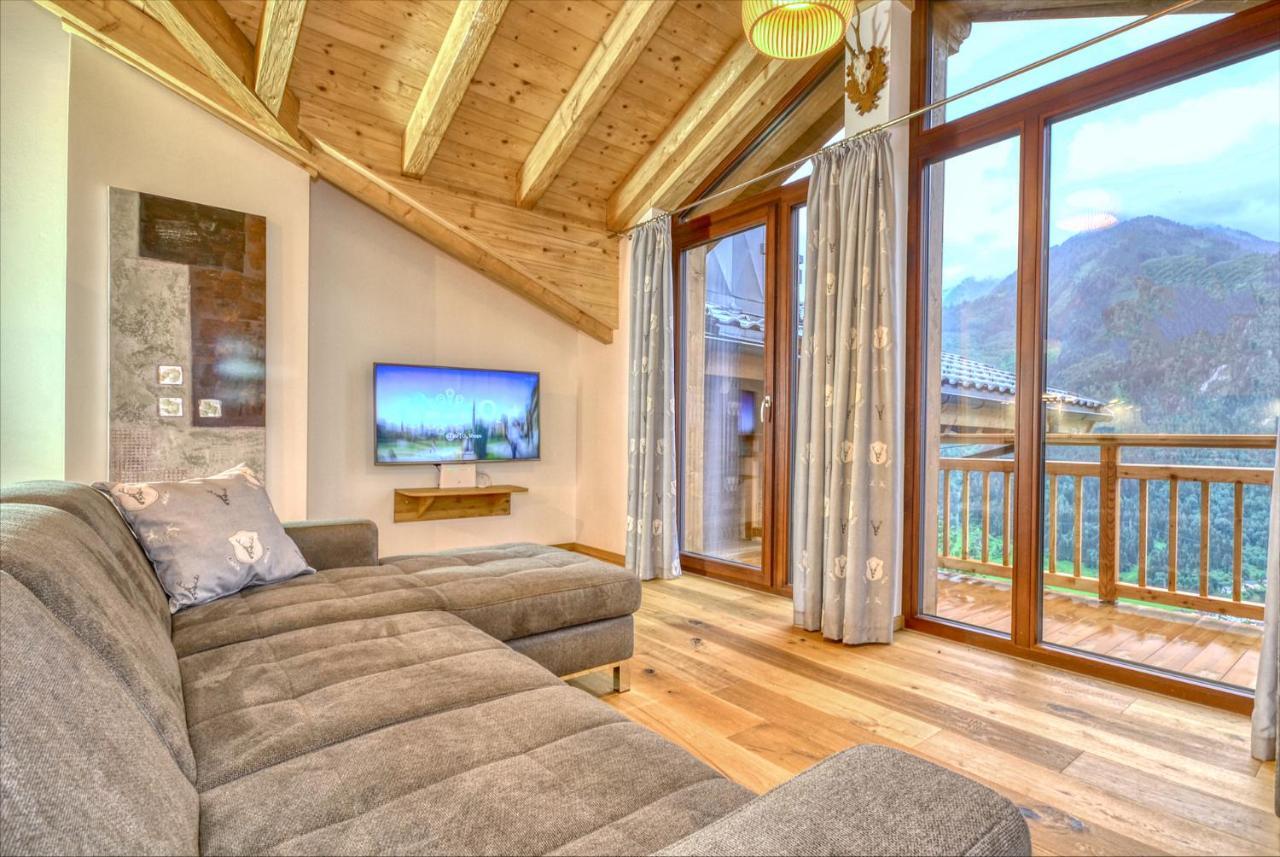 Ski-In Ski-Out Chalet Maiskogel "Bergli" - By Alpen Apartments Kaprun Bagian luar foto