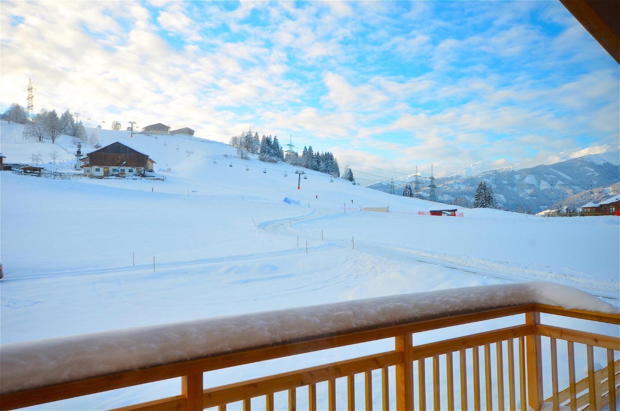 Ski-In Ski-Out Chalet Maiskogel "Bergli" - By Alpen Apartments Kaprun Bagian luar foto